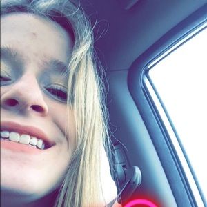 Meet your Posher, Marina